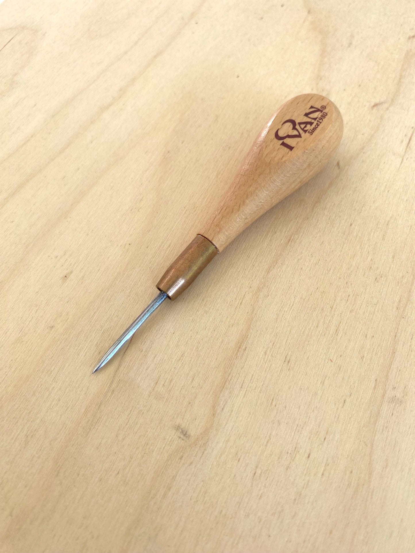 Straight Blade Leather Stitching Awl with Small Handle for Precise Leatherworking